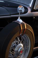 Packard Super 8 Convertible Victoria 1933 года